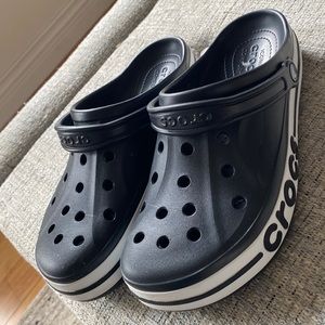 Croc sport men’s 13 black and white